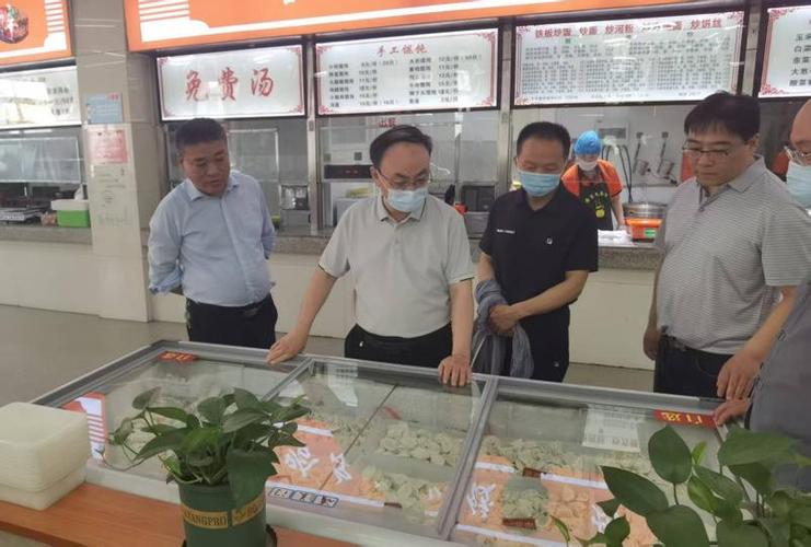 筑牢后勤保障线 食品粗加工、浴室医务室运行与韩承辉团队的一线坚守